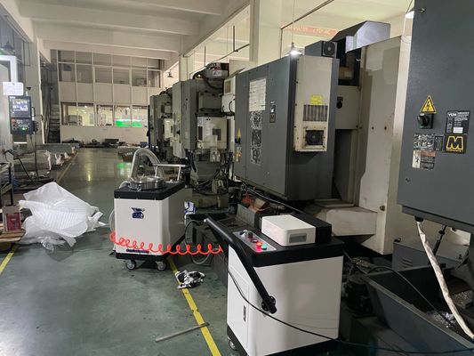 Séparateur d'huile de refroidissement CNC mobile de précision de 0,3 mm Séparateur d'huile de vagabond portable