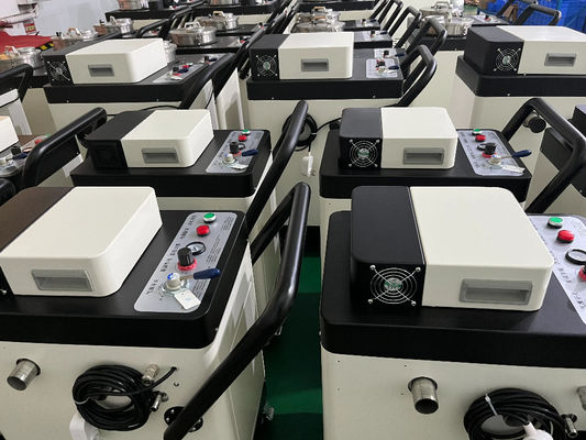 Skimmer à huile de machine CNC élimine efficacement l'huile flottante et améliore le fluide de coupe